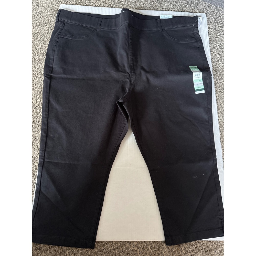 Terra & Sky Women Black High Rise Tummy Control Jegging Capri Plus 4X 28W-30W